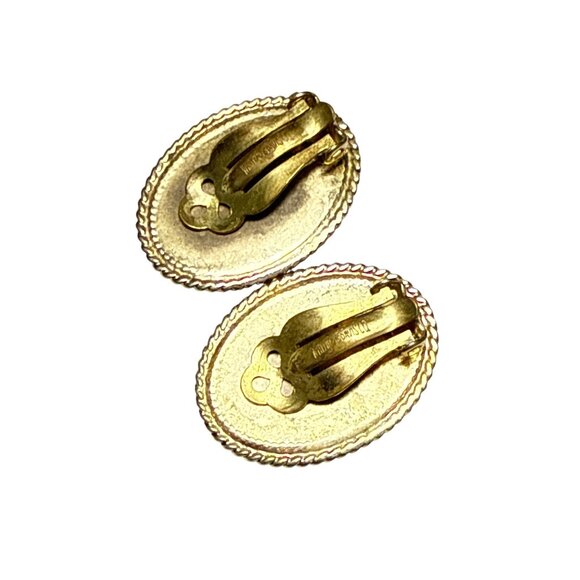 Whiting and Davis Clip On Earrings Faux Stone Look Oval Cabochon Gold Tone Vinta - Picture 7 of 8